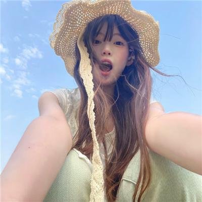 等爱的女神